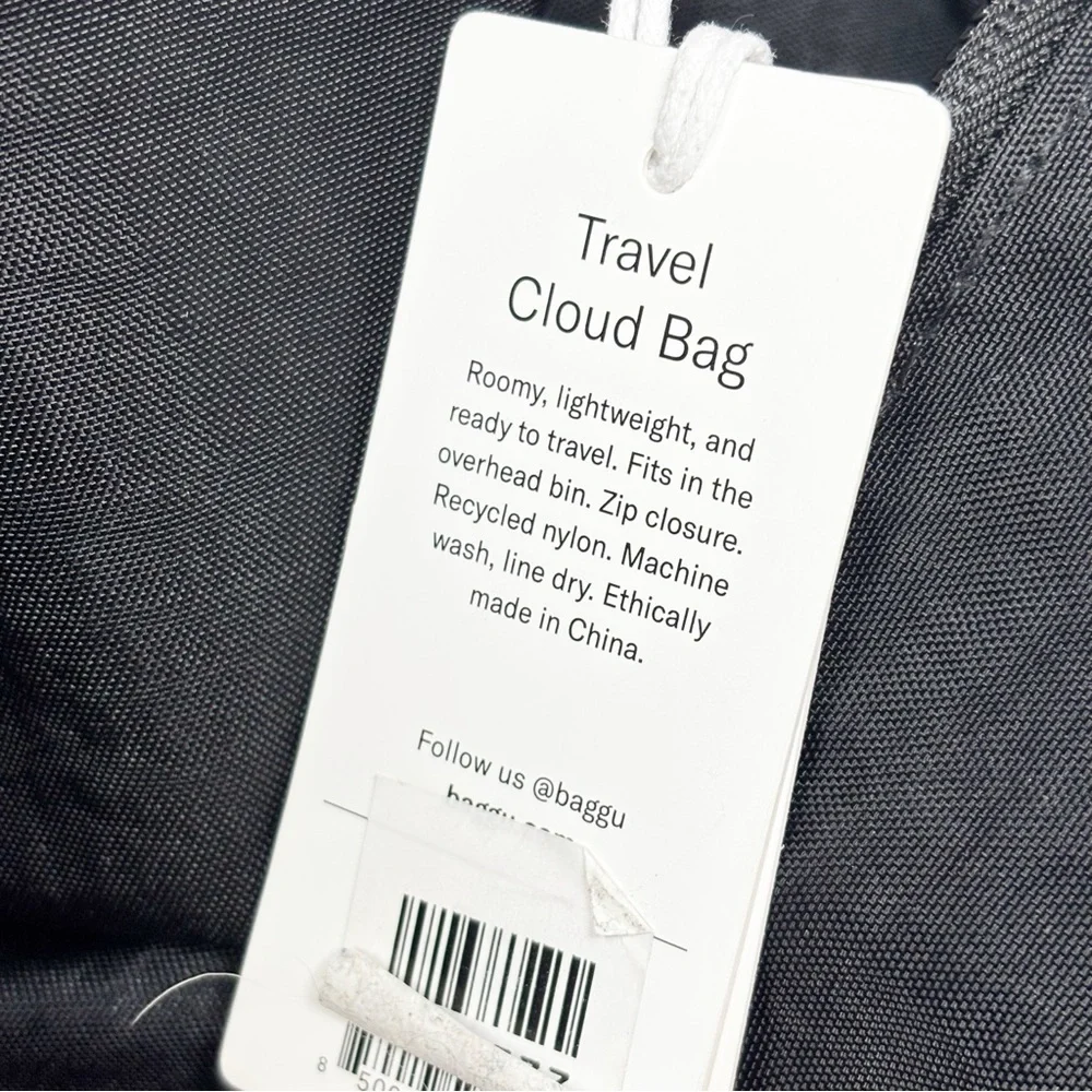 New BAGGU Women’s Black Recycled Nylon Travel Cloud Bag 12.75” X 13.75” X 8” - Picture 8 of 12